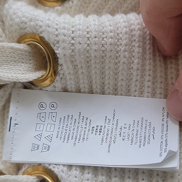 Michael Kors Cream Beige Side Lace Sleeveless Sweater. Size Large. - Picture 6 of 11